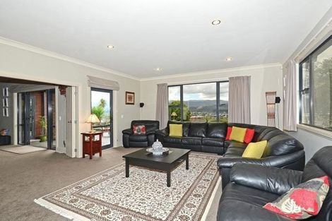 Photo of property in 15 Riverstone Drive, Riverstone Terraces, Upper Hutt, 5018