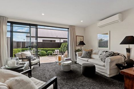 Photo of property in 2 Bretts Road, St Albans, Christchurch, 8052