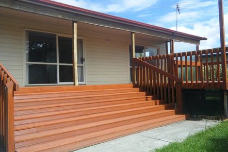 Photo of property in 31 Solar Road, Glen Eden, Auckland, 0602