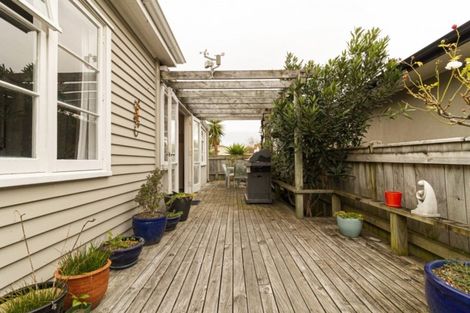 Photo of property in 235 Georges Drive, Napier South, Napier, 4110