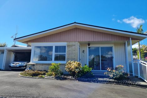 Photo of property in 11a Chevron Drive, Bellevue, Tauranga, 3110