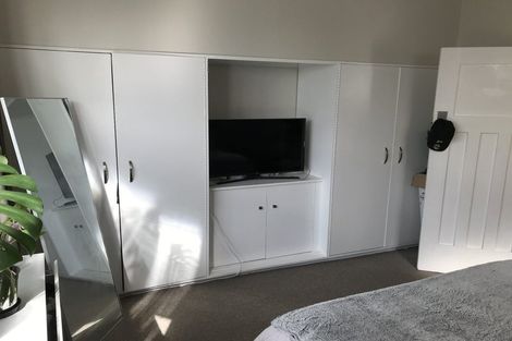 Photo of property in 8 Trevor Terrace, Newtown, Wellington, 6021