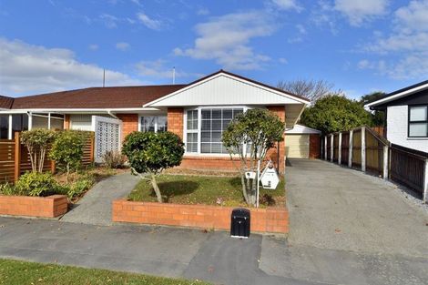 Photo of property in 1/9 Lombard Place, Avonhead, Christchurch, 8042