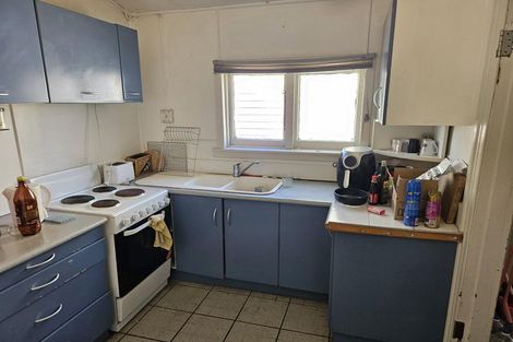 Photo of property in 43 Mathesons Road, Phillipstown, Christchurch, 8011