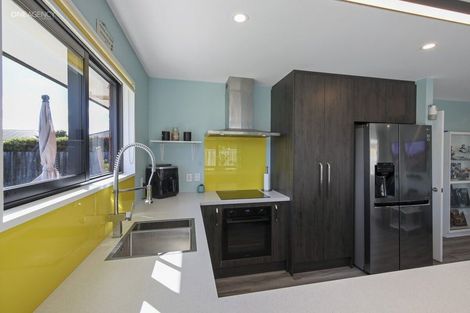 Photo of property in 10 Manuka Street, Pegasus, 7612