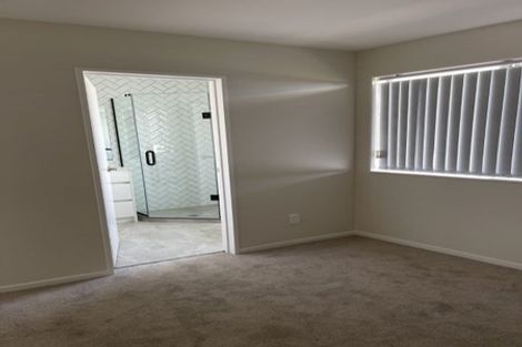 Photo of property in 20 Bei Road, Papakura, 2110