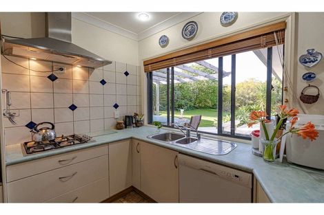 Photo of property in 28 Davis Strongman Place, Kerikeri, 0293