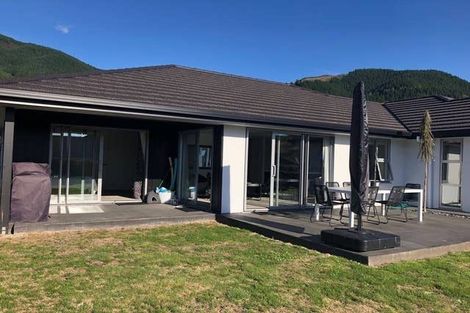 Photo of property in 27 Sanctuary Drive, Stoke, Nelson, 7011