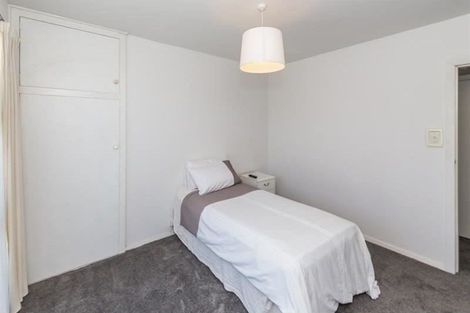 Photo of property in 25 Rosedale Place, Avonhead, Christchurch, 8042