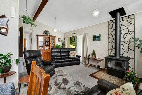 Photo of property in 194 Surrey Road, Tariki, Inglewood, 4388