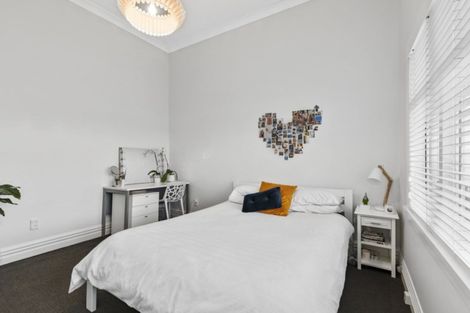 Photo of property in 39 Queen Street, Petone, Lower Hutt, 5012