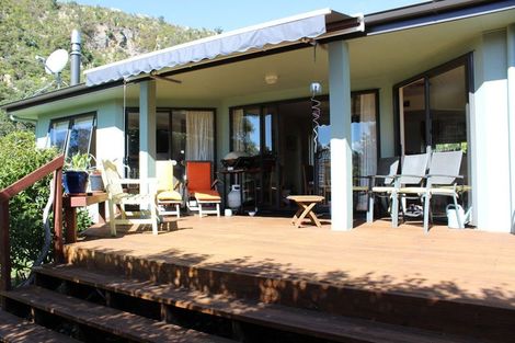 Photo of property in 111 Pinewood Court, Matarangi, Whitianga, 3592