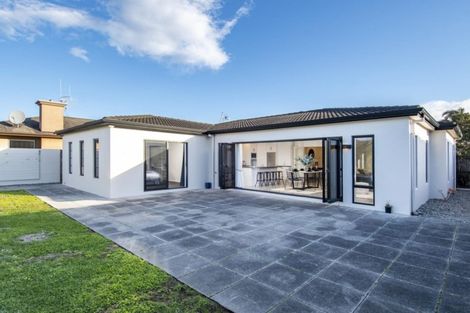 Photo of property in 37 Oriental Parade, Papamoa Beach, Papamoa, 3118