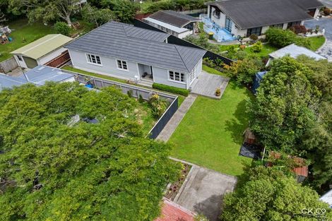 Photo of property in 6 Glen Road, Stokes Valley, Lower Hutt, 5019