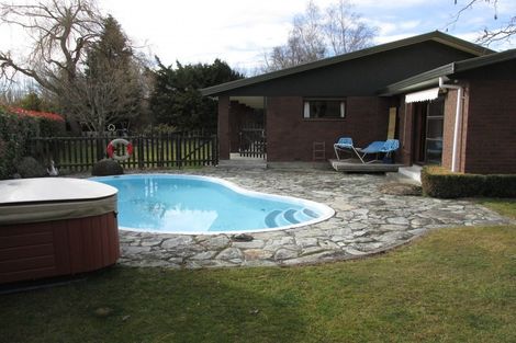 Photo of property in 12 Perambulator Lane, Kimbell, Fairlie, 7987