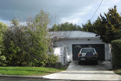 Photo of property in 139 Pembroke Street, Carterton, 5713