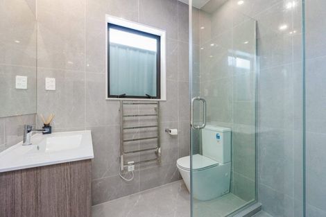 Photo of property in 33 Woodridge Drive, Stanmore Bay, Whangaparaoa, 0932