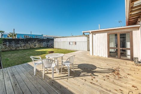 Photo of property in 83 Hakeke Street, Whanganui East, Whanganui, 4500