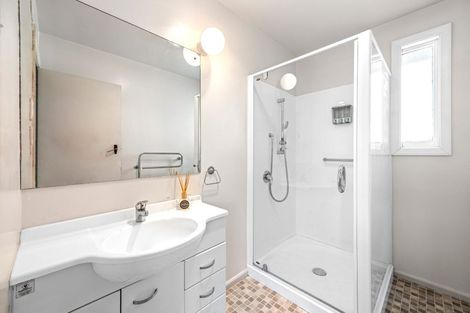 Photo of property in 1/49 Saint James Avenue, Papanui, Christchurch, 8053