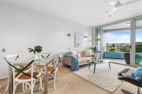 Photo of property in 504/11 Tamariki Avenue, Orewa, 0931