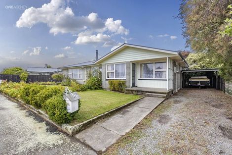 Photo of property in 4a Weston Place, Rangiora, 7400