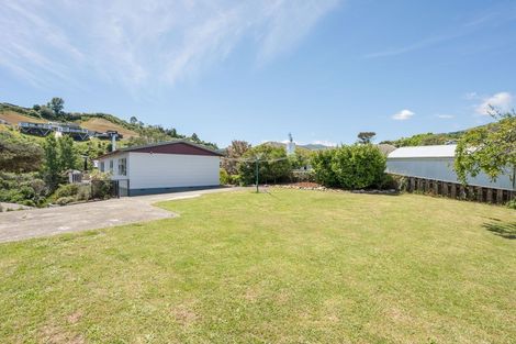 Photo of property in 46 Arapiki Road, Stoke, Nelson, 7011