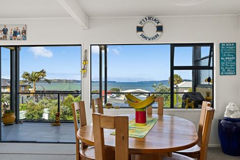 Photo of property in 4 Kotuku Place, Snells Beach, 0920