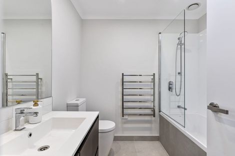 Photo of property in 153 Glenvar Ridge Road, Long Bay, Auckland, 0630