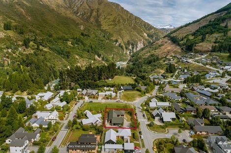 Photo of property in 2 Mathias Terrace, Arthurs Point, Queenstown, 9371