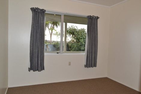 Photo of property in 16a Adkin Avenue, Levin, 5510