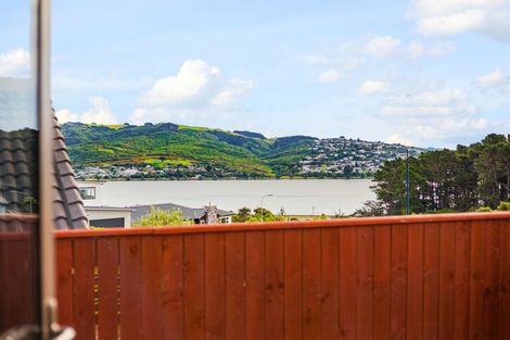 Photo of property in 16 Frances Brown Avenue, Aotea, Porirua, 5024