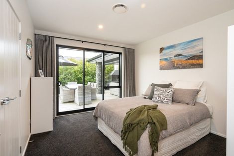 Photo of property in 131 Arataki Road, Havelock North, 4130