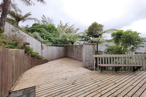 Photo of property in 8a Wattle Grove, Maungaraki, Lower Hutt, 5010