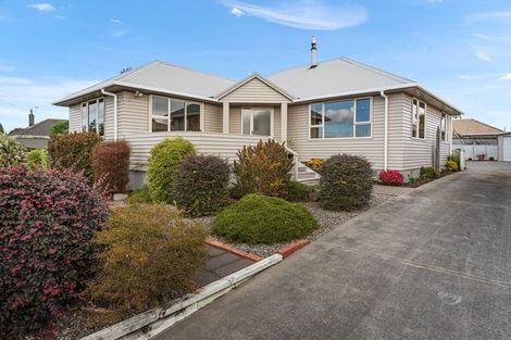 Photo of property in 6 Aotea Street, Welbourn, New Plymouth, 4312