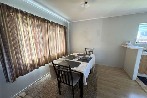 Photo of property in 2/7 Constance Place, Clover Park, Auckland, 2019