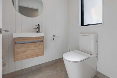 Photo of property in 1 Greig Crescent, Amberley, 7481