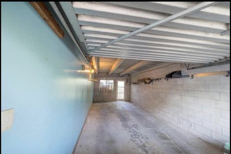 Photo of property in 1/6 Pamela Place, New Lynn, Auckland, 0600