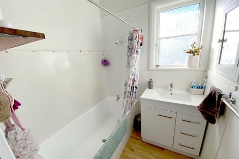 Photo of property in 14 Tika Street, Riccarton, Christchurch, 8041