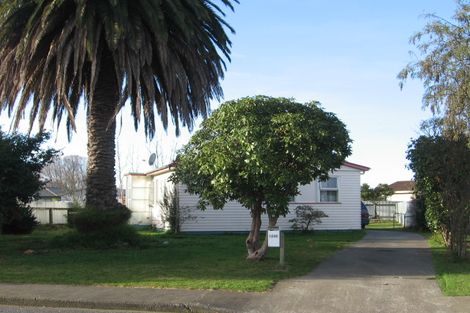 Photo of property in 1230 Cunningham Crescent, Mayfair, Hastings, 4122