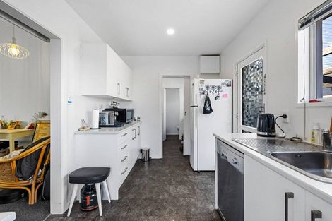 Photo of property in 76 Trafalgar Street, St Albans, Christchurch, 8014