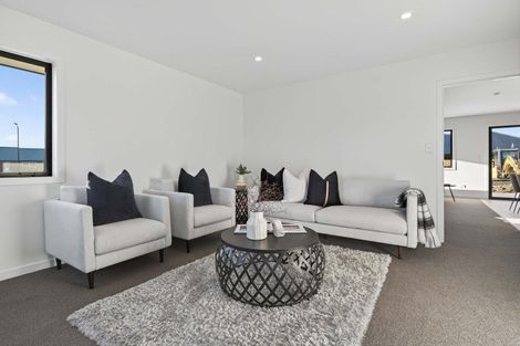 Photo of property in 15 Silverwood Lane, Leamington, Cambridge, 3495