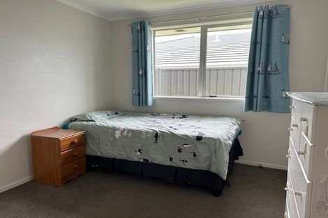 Photo of property in 11 Raynor Crescent, Pyes Pa, Tauranga, 3112
