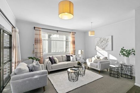 Photo of property in 21 Elizabeth Street, Moera, Lower Hutt, 5010