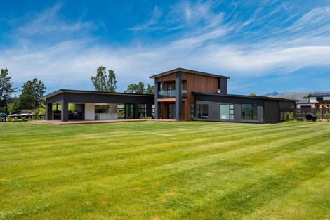 Photo of property in 21 Bradleigh Park, Fairhall, 7272