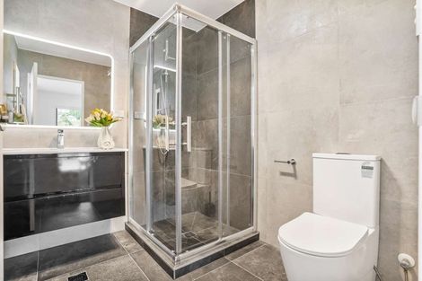 Photo of property in 1 Arataki Way, Glen Eden, Auckland, 0602