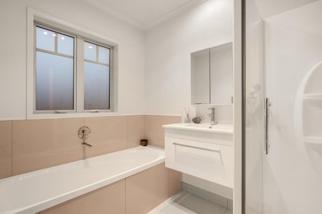 Photo of property in 5 Turua Rise, Karaka, Papakura, 2113