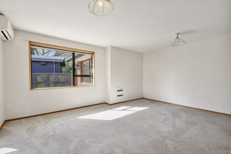 Photo of property in 2/24 Woodbury Street, Avonhead, Christchurch, 8042