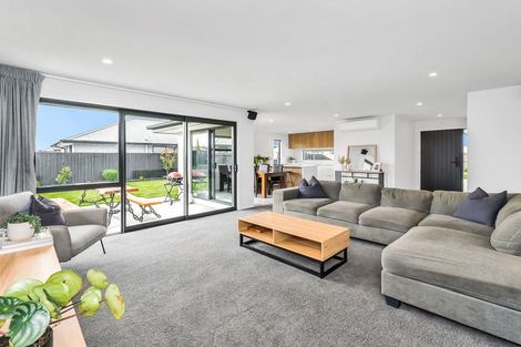 Photo of property in 12 Lunn Crescent, Leeston, 7632