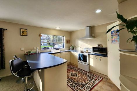 Photo of property in 9 Killygordon Place, Massey, Auckland, 0614