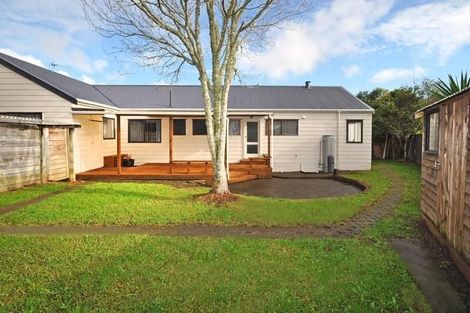 Photo of property in 6 Marendellas Drive, Bucklands Beach, Auckland, 2014